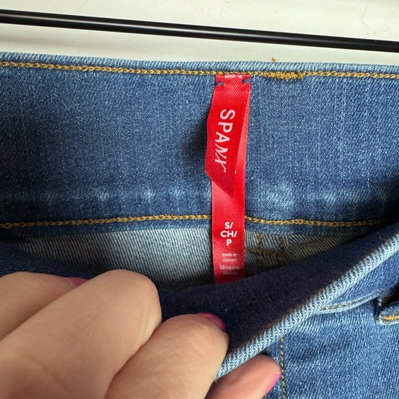 Spanx SPANXshape Flare Jeans - Picture 6 of 9